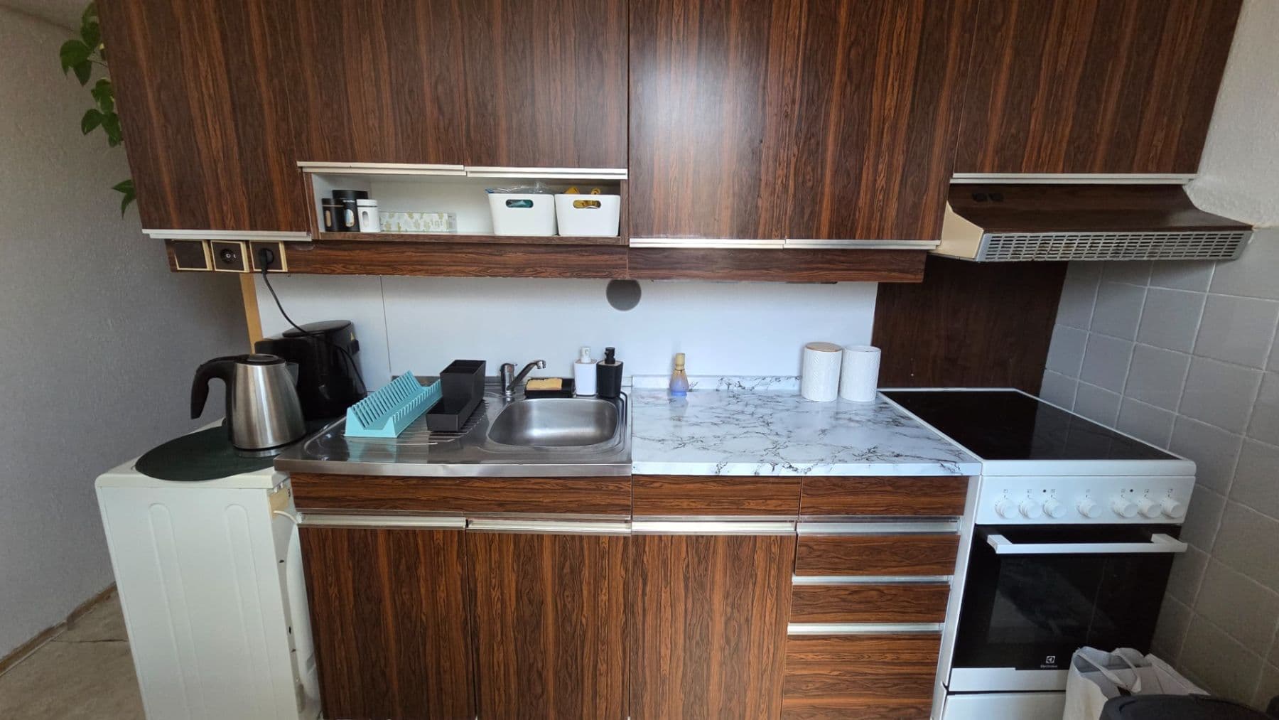 Pronájem bytu 2+1 50 m², Jemenská, Praha, Praha Pronájem bytu 2+1 50 m², Jemenská, Praha, Praha