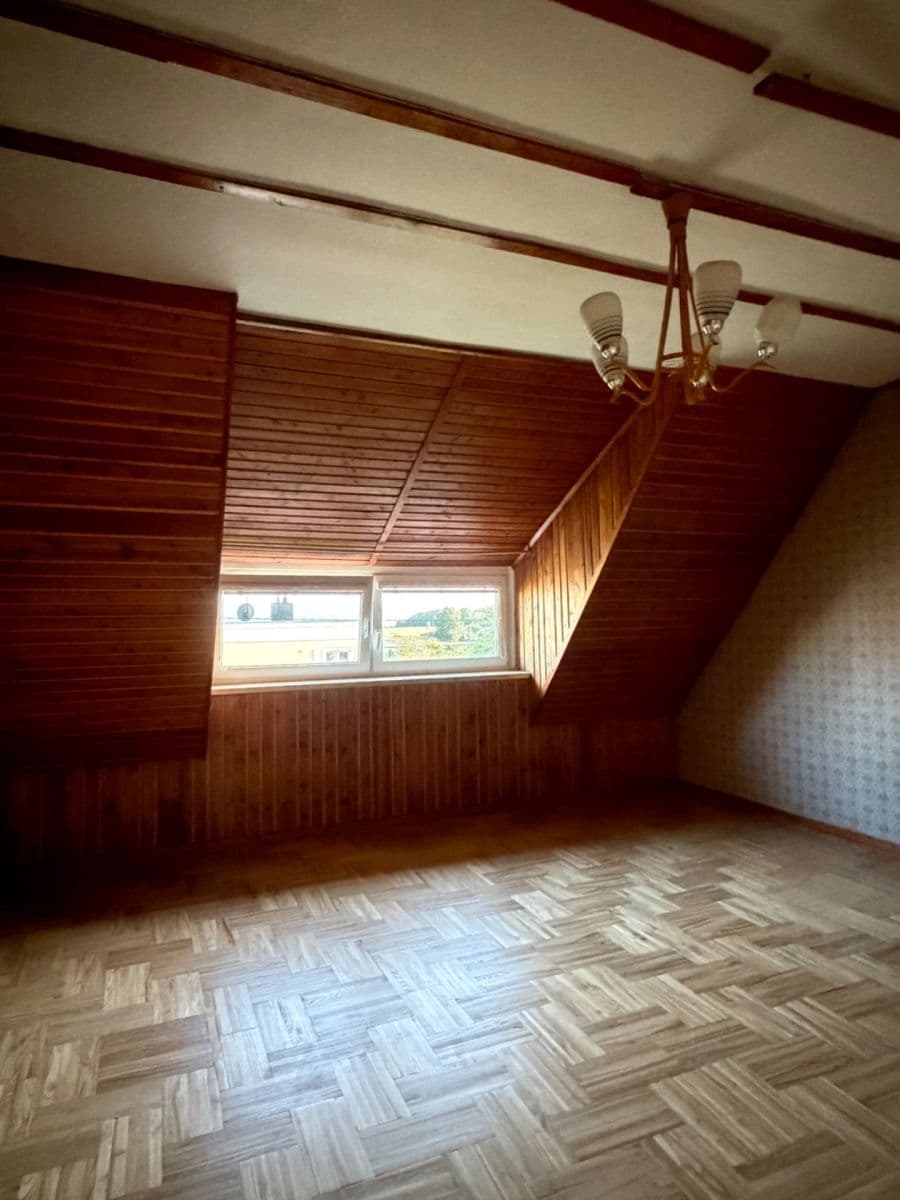 Prodej domu 240 m², pozemek 637 m², Zahradní, Opava, Moravskoslezský kraj Prodej domu 240 m², pozemek 637 m², Zahradní, Opava, Moravskoslezský kraj