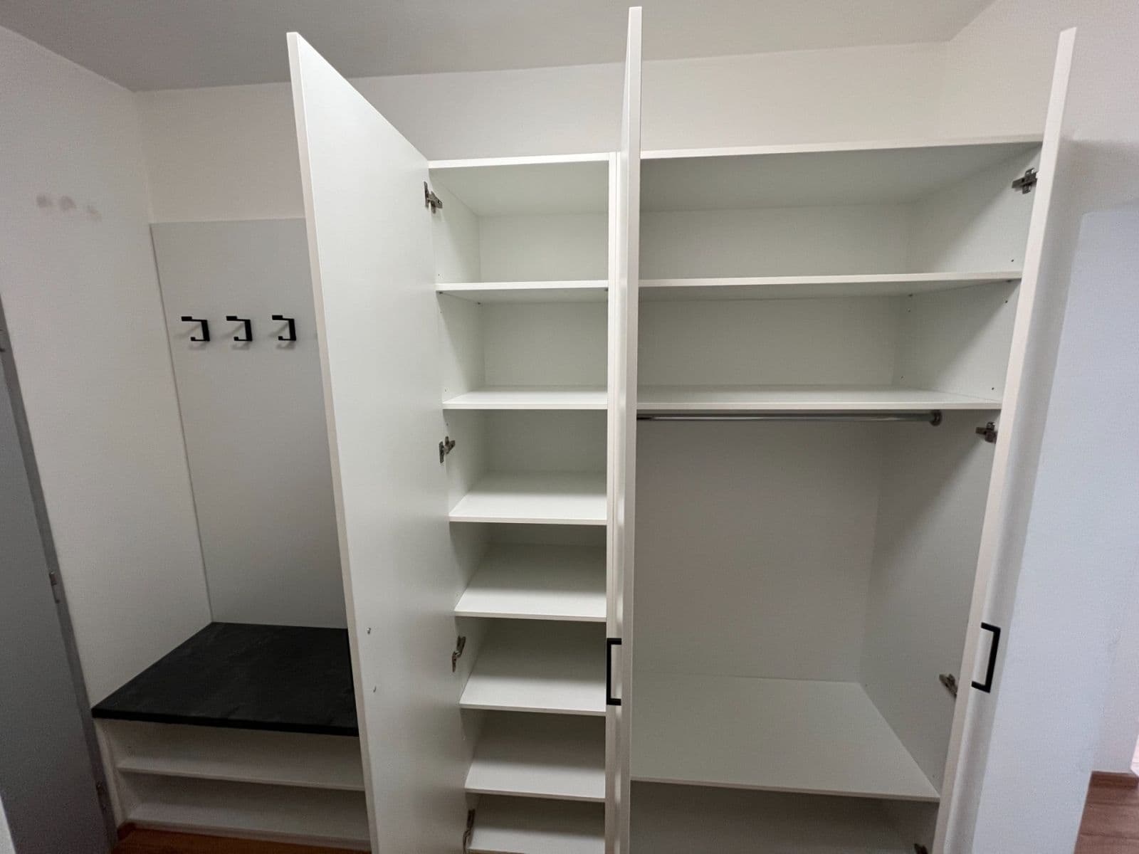 Pronájem bytu 2+kk 54 m², Pecháčkova, Plzeň, Plzeňský kraj Pronájem bytu 2+kk 54 m², Pecháčkova, Plzeň, Plzeňský kraj