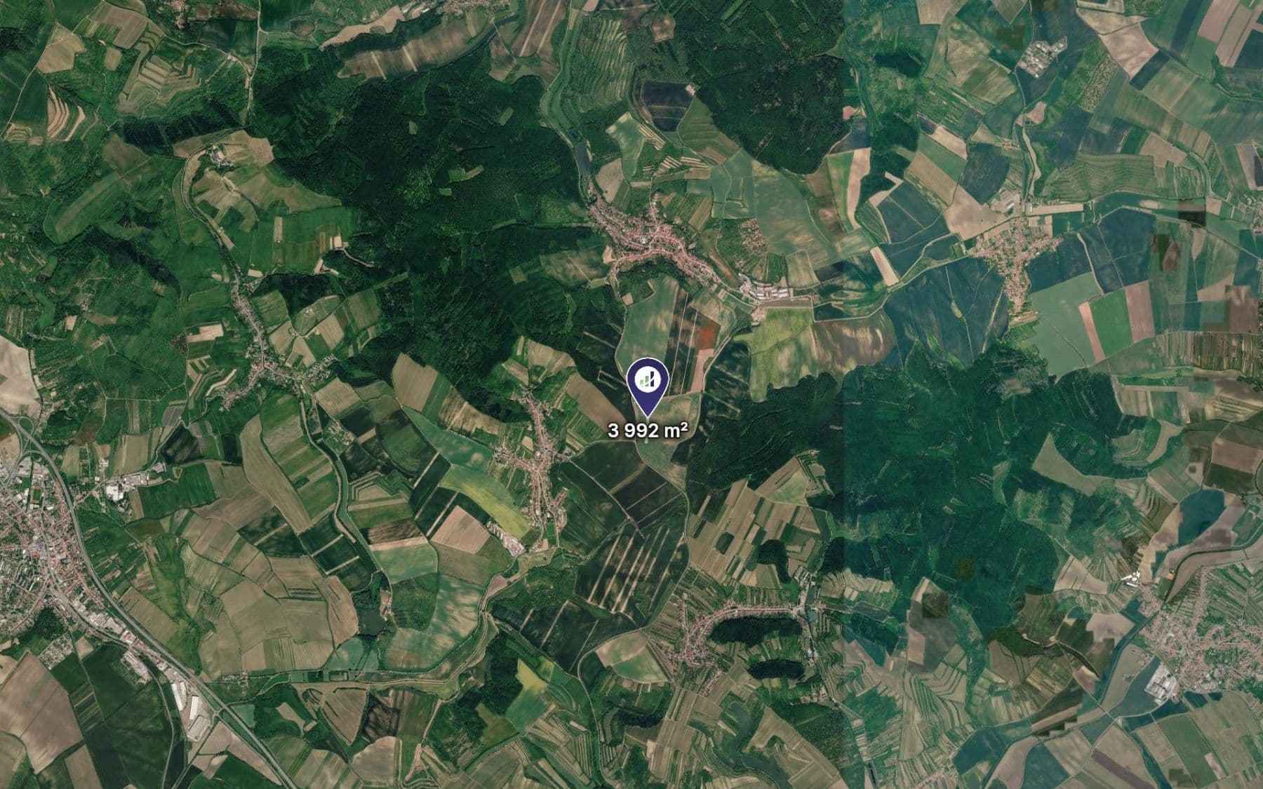 Prodej pozemku 3.992 m², Boleradice, Jihomoravský kraj Prodej pozemku 3.992 m², Boleradice, Jihomoravský kraj