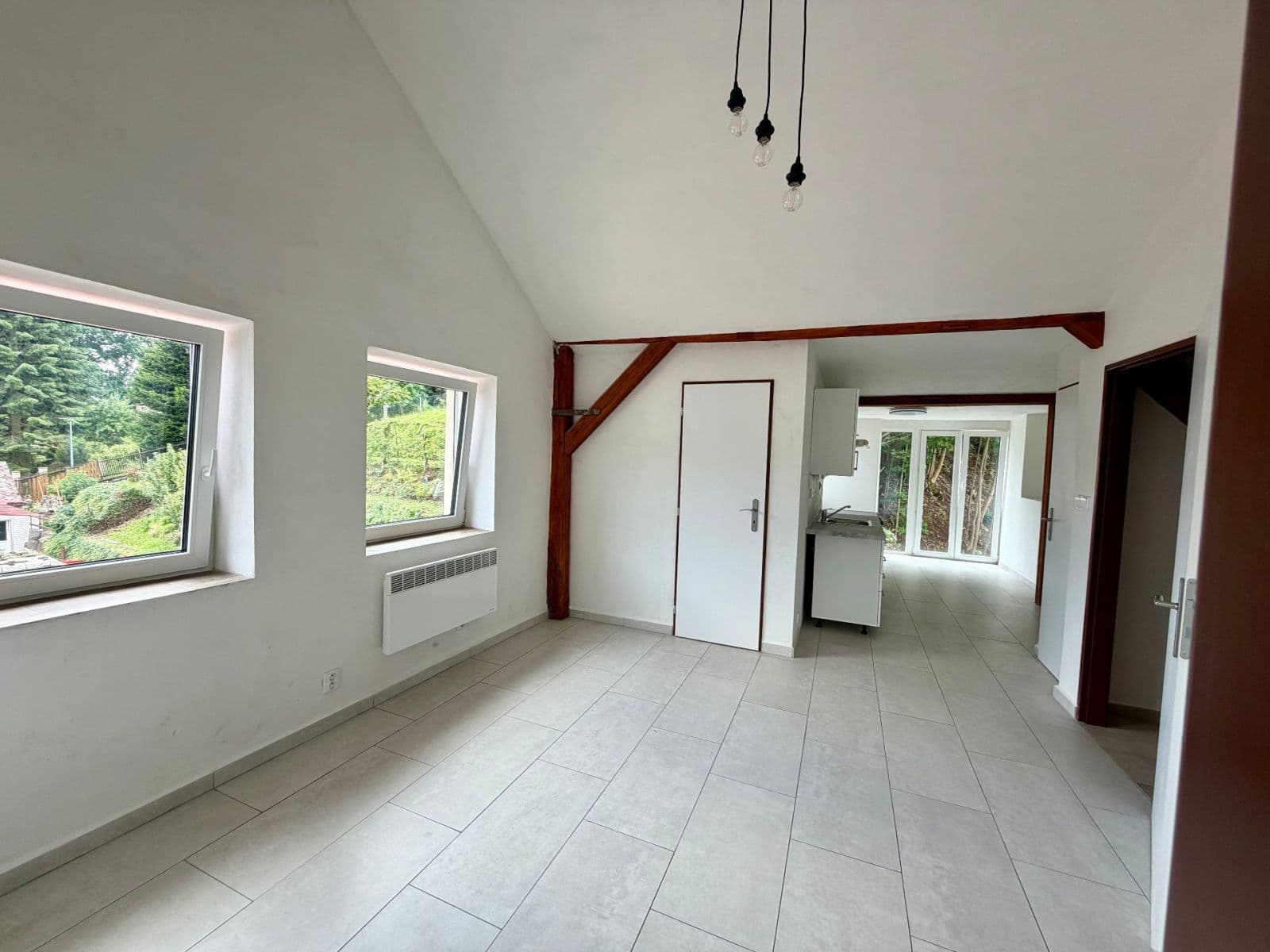 Prodej bytu 2+kk 47 m², Horská, Trutnov, Královéhradecký kraj Prodej bytu 2+kk 47 m², Horská, Trutnov, Královéhradecký kraj