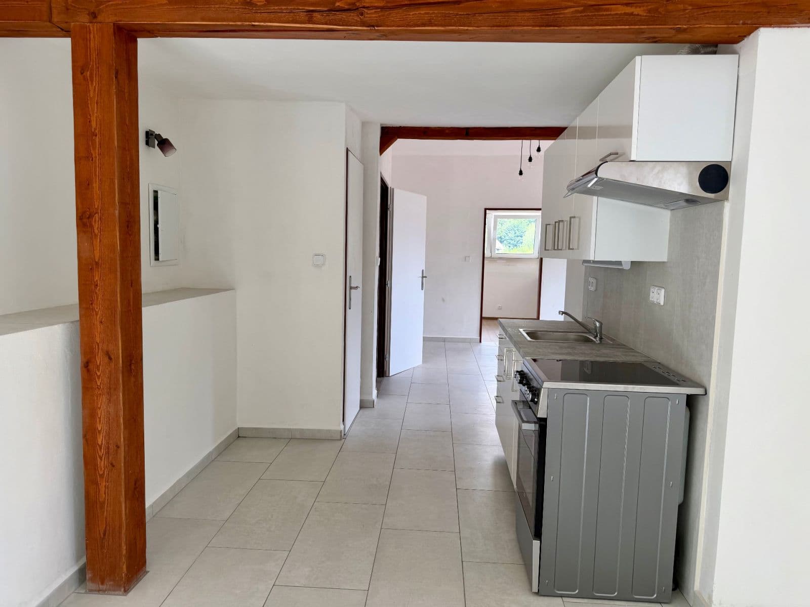 Prodej bytu 2+kk 47 m², Horská, Trutnov, Královéhradecký kraj Prodej bytu 2+kk 47 m², Horská, Trutnov, Královéhradecký kraj