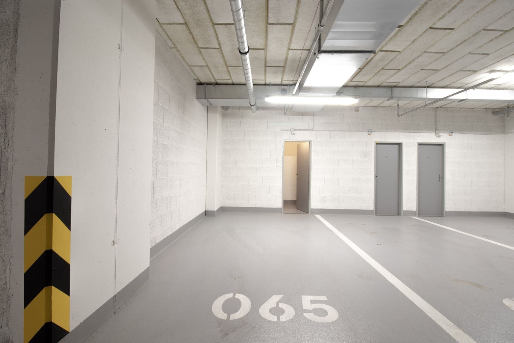 Pronájem bytu 1+kk 37 m², Gerstelova, Praha, Praha Pronájem bytu 1+kk 37 m², Gerstelova, Praha, Praha