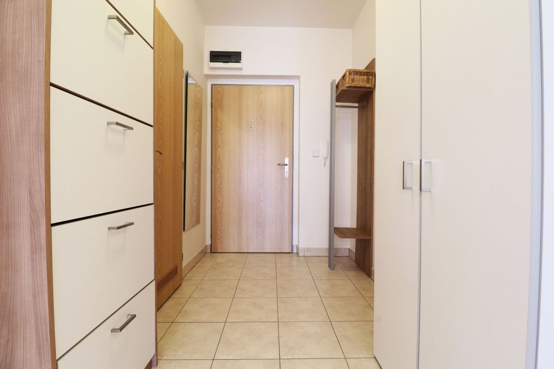 Pronájem bytu 3+kk 82 m², V dolině, Praha, Praha Pronájem bytu 3+kk 82 m², V dolině, Praha, Praha