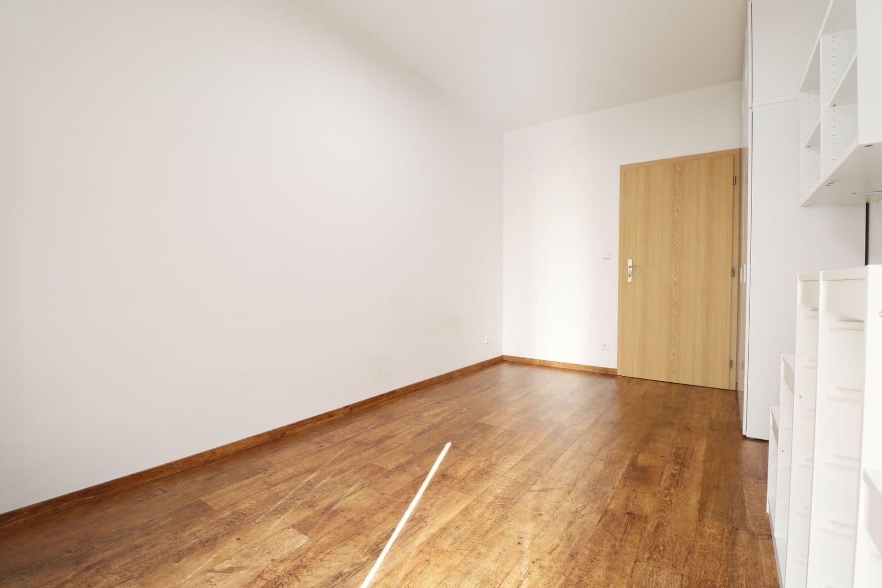 Pronájem bytu 3+kk 82 m², V dolině, Praha, Praha Pronájem bytu 3+kk 82 m², V dolině, Praha, Praha