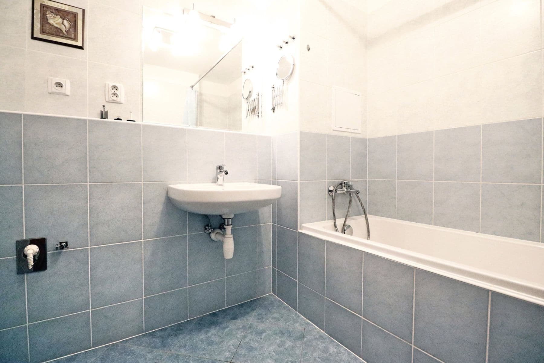 Pronájem bytu 2+kk 45 m², Českodubská, Praha, Praha Pronájem bytu 2+kk 45 m², Českodubská, Praha, Praha