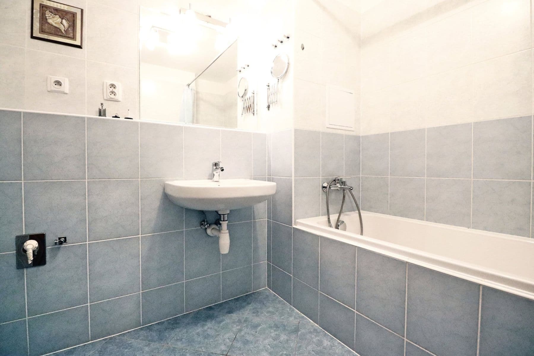 Pronájem bytu 2+kk 45 m², Českodubská, Praha, Praha Pronájem bytu 2+kk 45 m², Českodubská, Praha, Praha