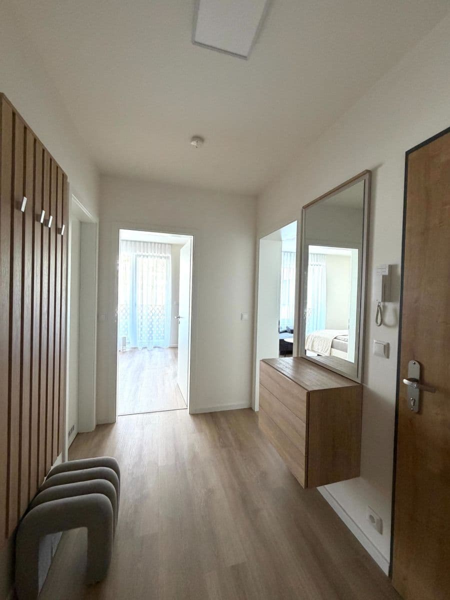 Pronájem bytu 2+kk 59 m², Divíškové, Praha, Praha Pronájem bytu 2+kk 59 m², Divíškové, Praha, Praha