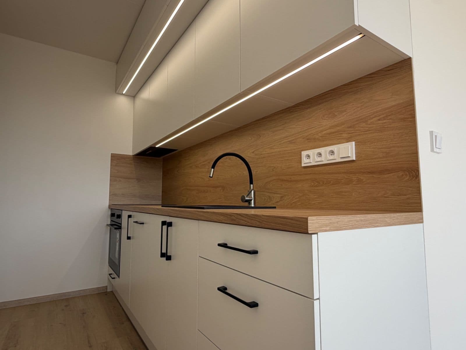 Pronájem bytu 3+kk 62 m², V Průčelí, Praha, Praha Pronájem bytu 3+kk 62 m², V Průčelí, Praha, Praha