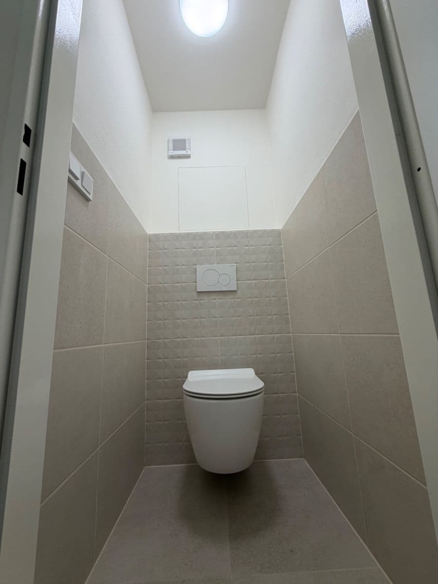 Pronájem bytu 3+kk 62 m², V Průčelí, Praha, Praha Pronájem bytu 3+kk 62 m², V Průčelí, Praha, Praha