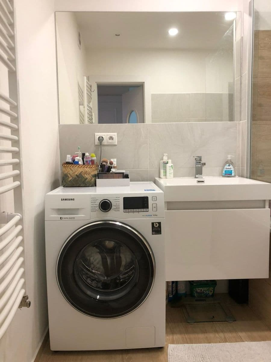 Pronájem bytu 2+1 72 m², Blumentálska, Bratislava - mestská časť Staré Mesto, Bratislavský kraj Pronájem bytu 2+1 72 m², Blumentálska, Bratislava - mestská časť Staré Mesto, Bratislavský kraj
