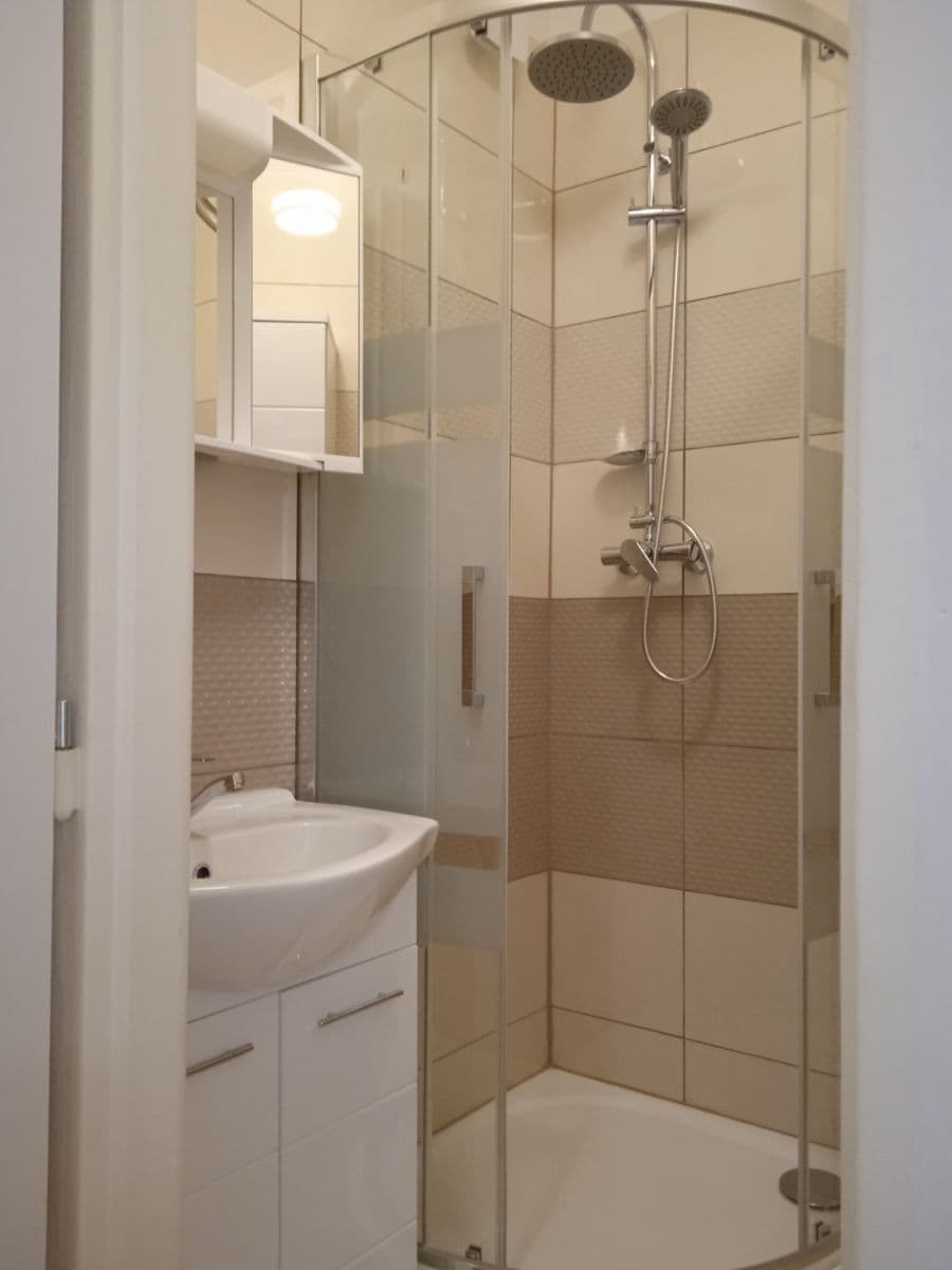 Pronájem bytu 2+1 52 m², Flájská, Praha, Praha Pronájem bytu 2+1 52 m², Flájská, Praha, Praha