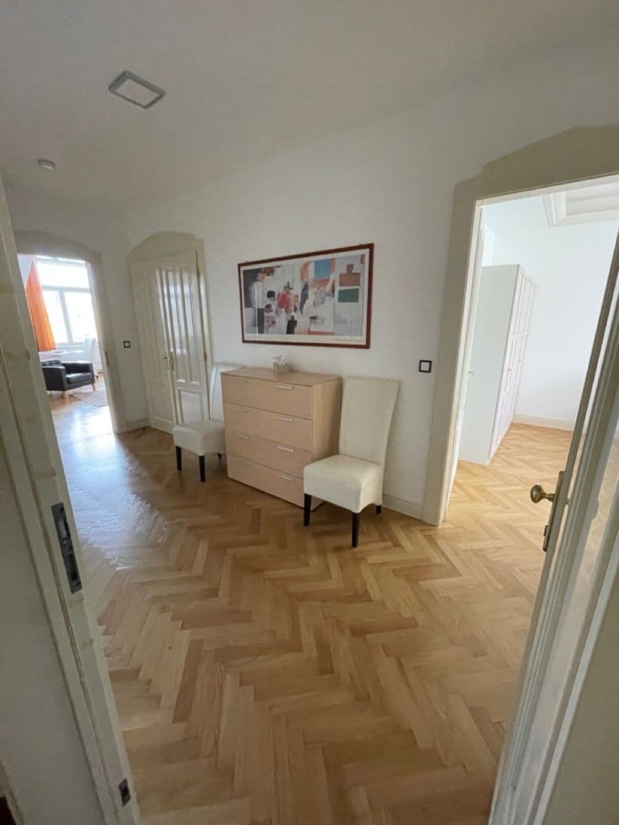 Pronájem bytu 2+kk 75 m², Elišky Krásnohorské, Praha, Praha Pronájem bytu 2+kk 75 m², Elišky Krásnohorské, Praha, Praha
