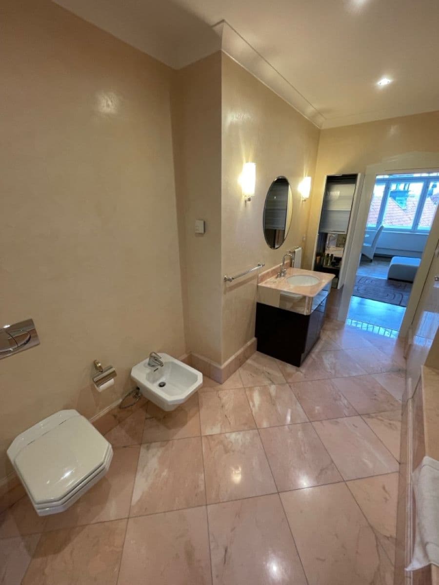 Pronájem bytu 2+kk 75 m², Elišky Krásnohorské, Praha, Praha Pronájem bytu 2+kk 75 m², Elišky Krásnohorské, Praha, Praha