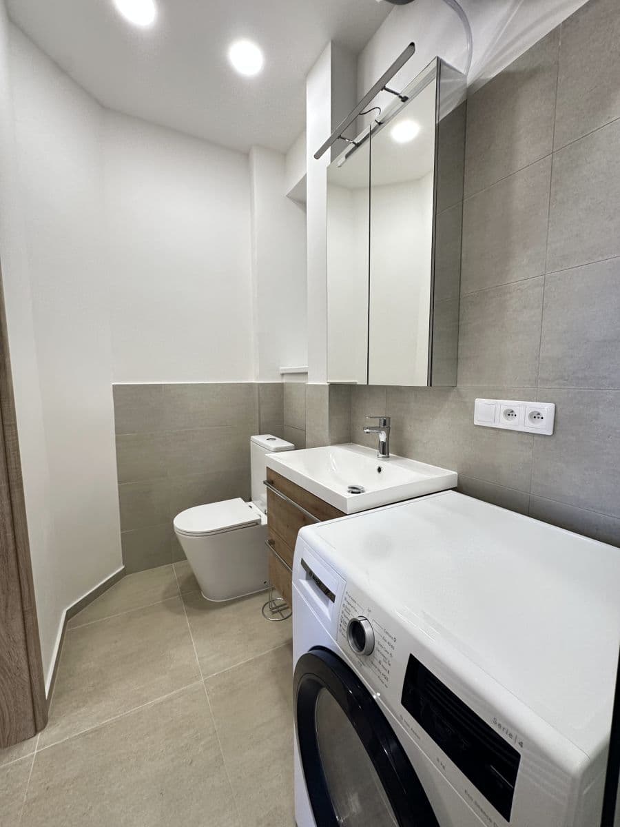Pronájem bytu 2+kk 50 m², Jeseniova, Praha, Praha Pronájem bytu 2+kk 50 m², Jeseniova, Praha, Praha
