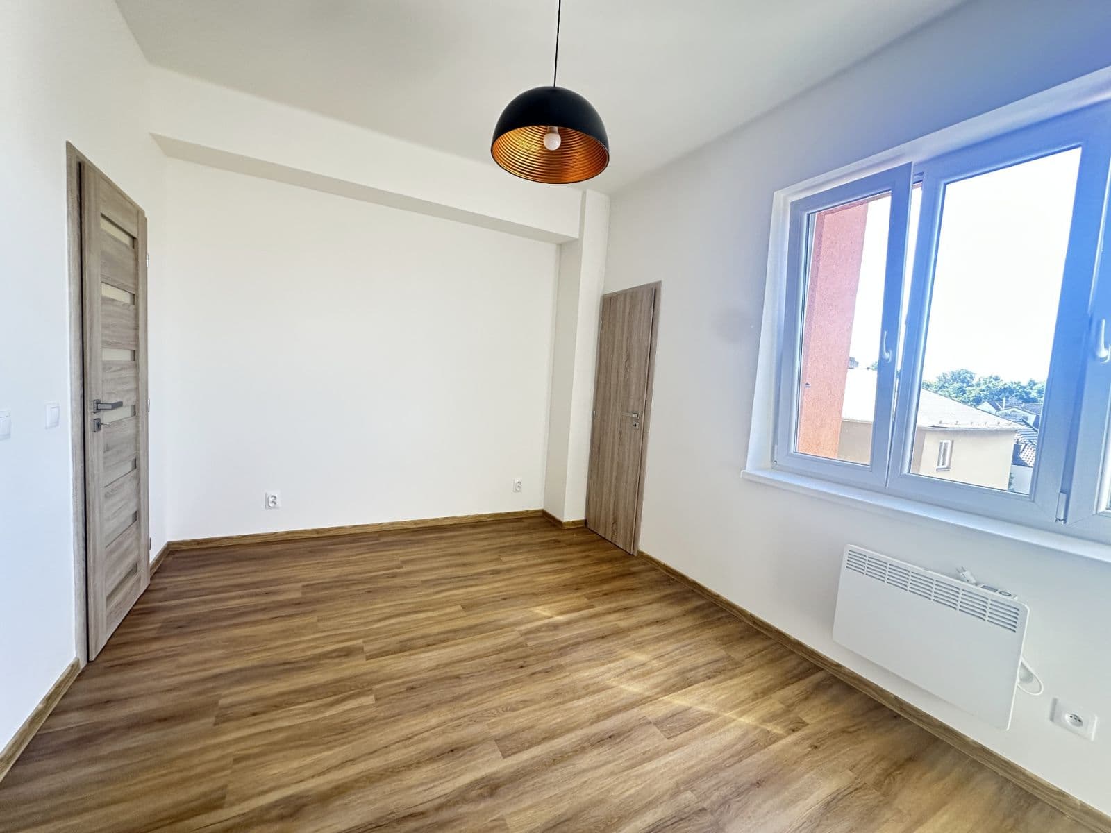Pronájem bytu 2+kk 50 m², Jeseniova, Praha, Praha Pronájem bytu 2+kk 50 m², Jeseniova, Praha, Praha