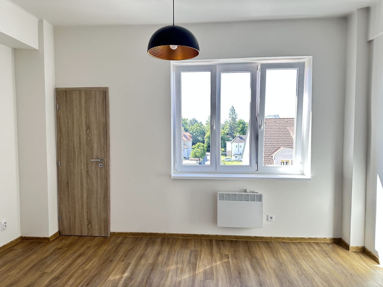 Pronájem bytu 2+kk 50 m², Jeseniova, Praha, Praha Pronájem bytu 2+kk 50 m², Jeseniova, Praha, Praha