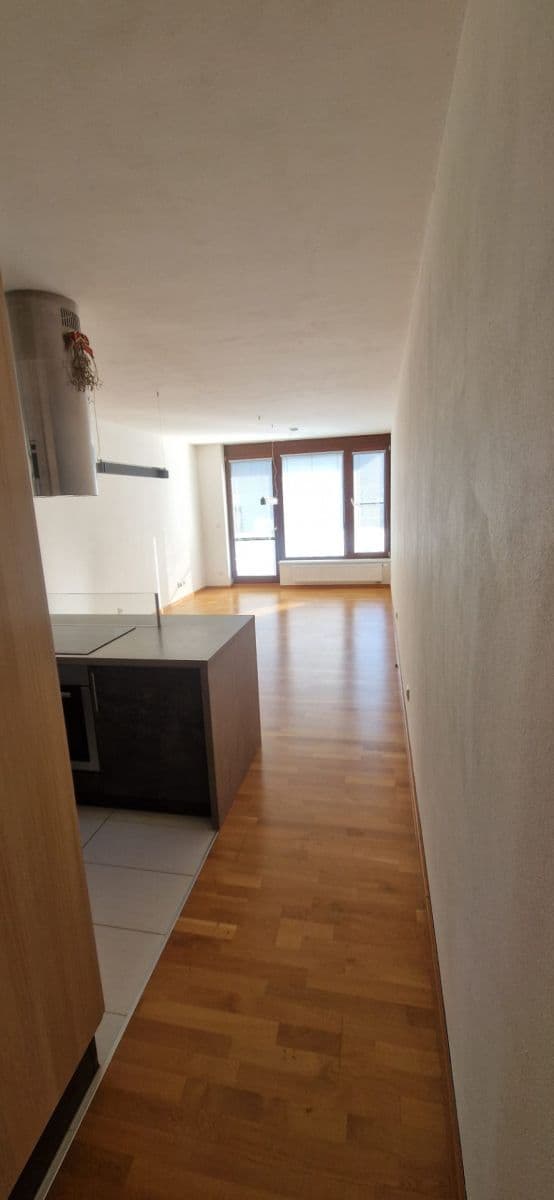 Pronájem bytu 3+kk 83 m², Pod Lysinami, Praha, Praha Pronájem bytu 3+kk 83 m², Pod Lysinami, Praha, Praha