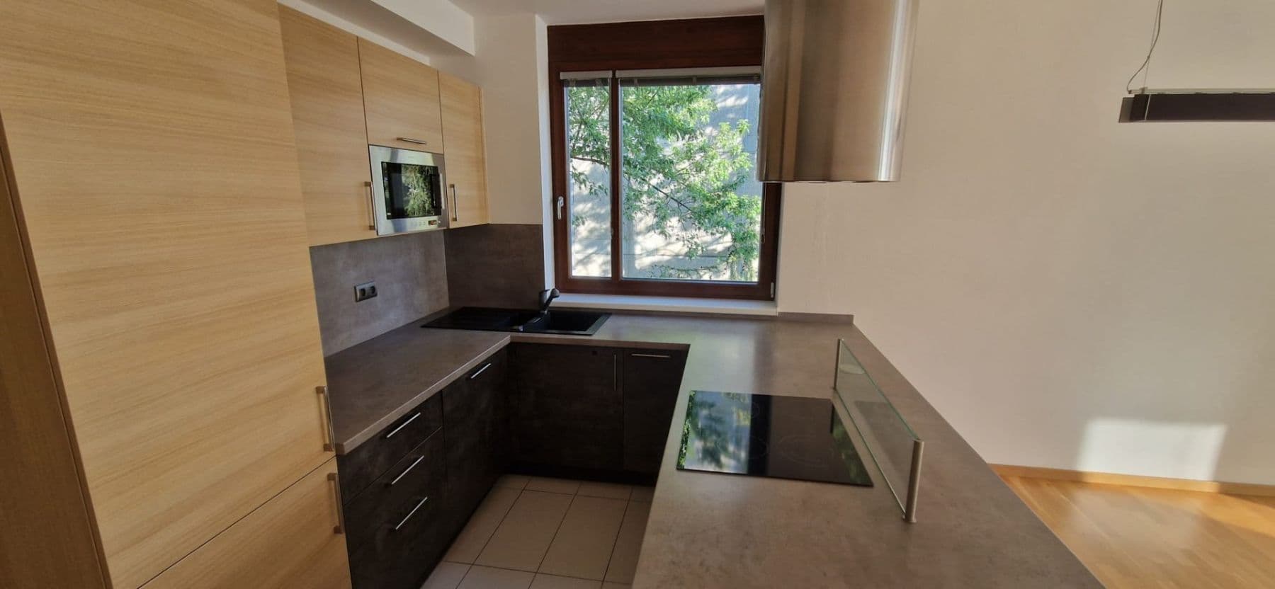 Pronájem bytu 3+kk 83 m², Pod Lysinami, Praha, Praha Pronájem bytu 3+kk 83 m², Pod Lysinami, Praha, Praha