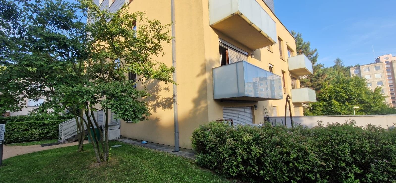 Pronájem bytu 3+kk 83 m², Pod Lysinami, Praha, Praha Pronájem bytu 3+kk 83 m², Pod Lysinami, Praha, Praha
