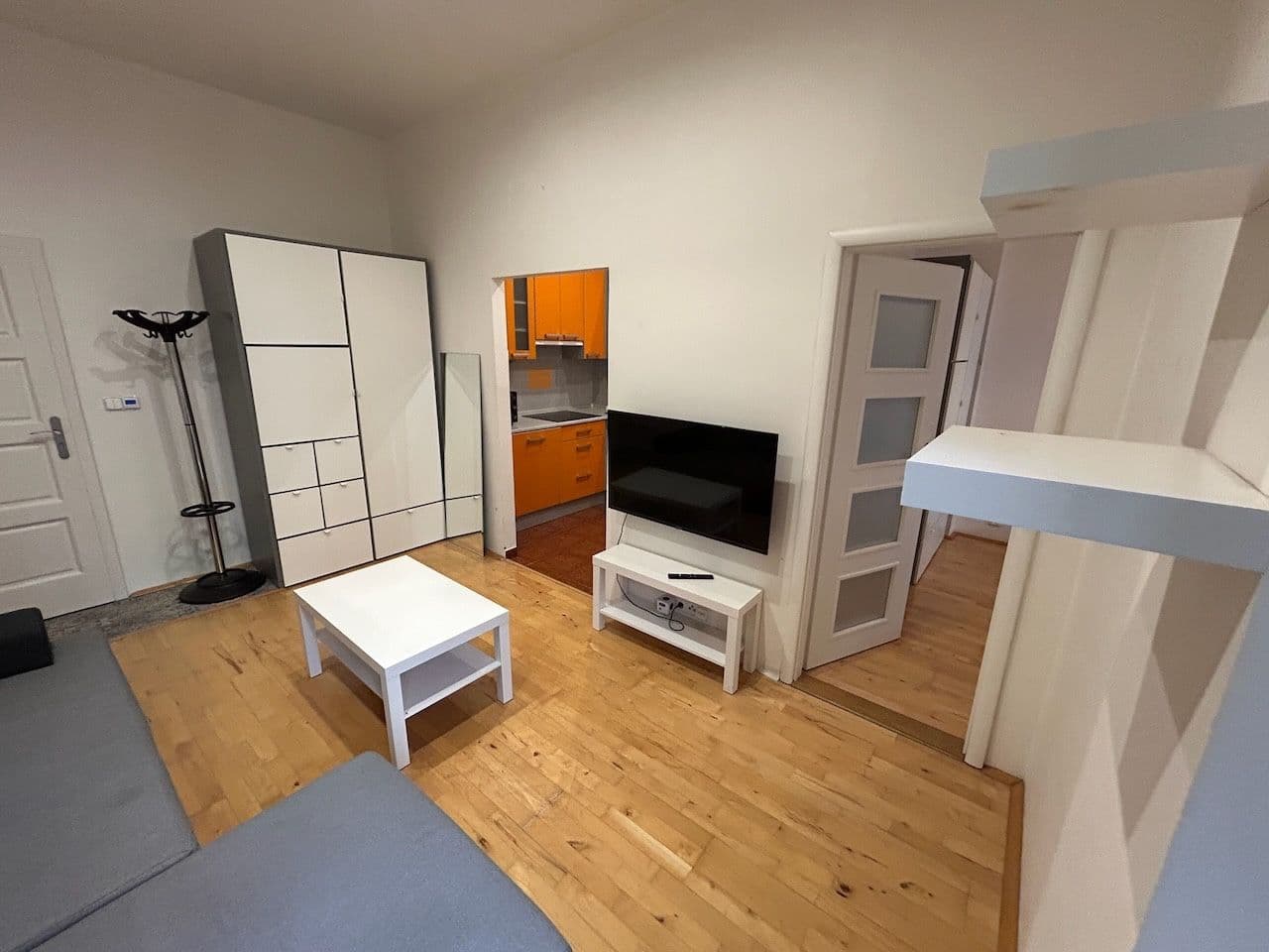 Pronájem bytu 2+kk 38 m², Jilemnického, Praha, Praha Pronájem bytu 2+kk 38 m², Jilemnického, Praha, Praha