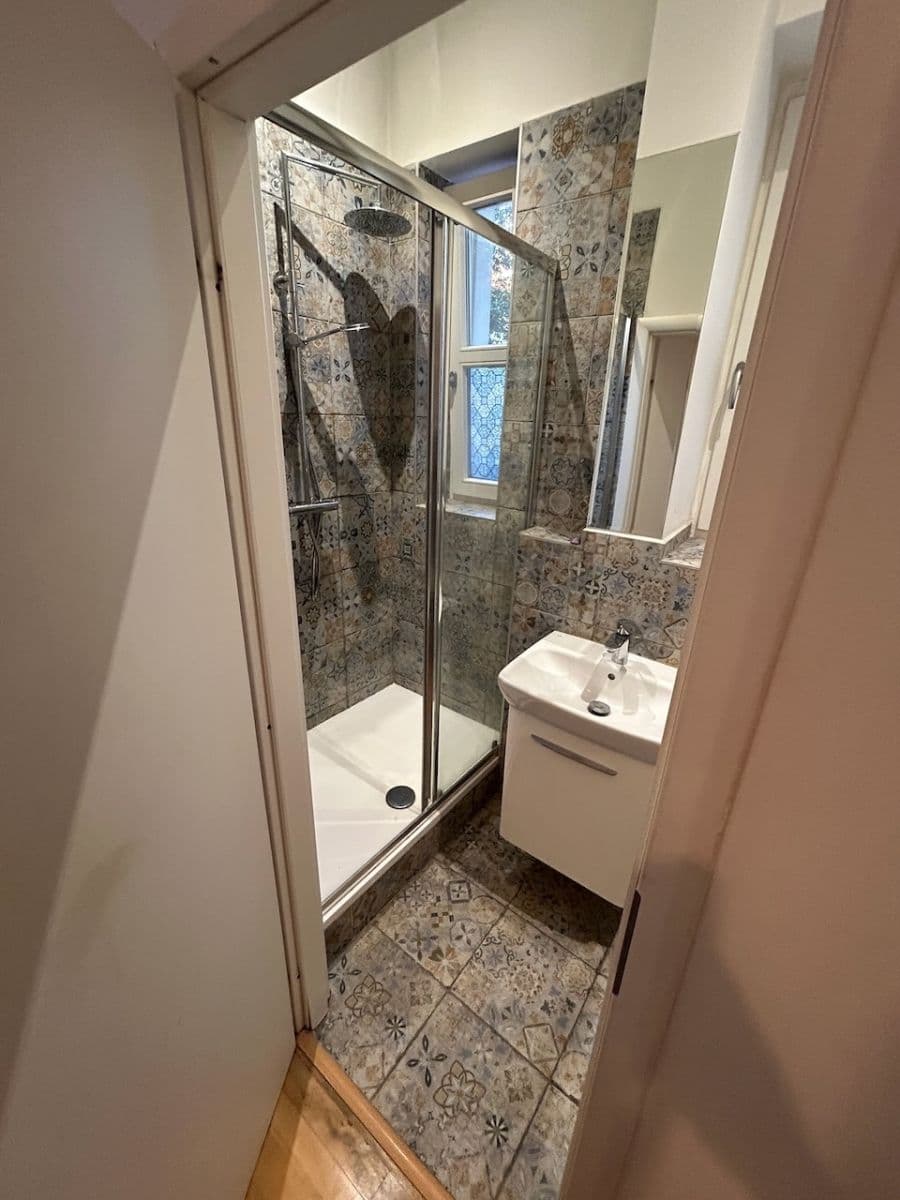 Pronájem bytu 2+kk 38 m², Jilemnického, Praha, Praha Pronájem bytu 2+kk 38 m², Jilemnického, Praha, Praha