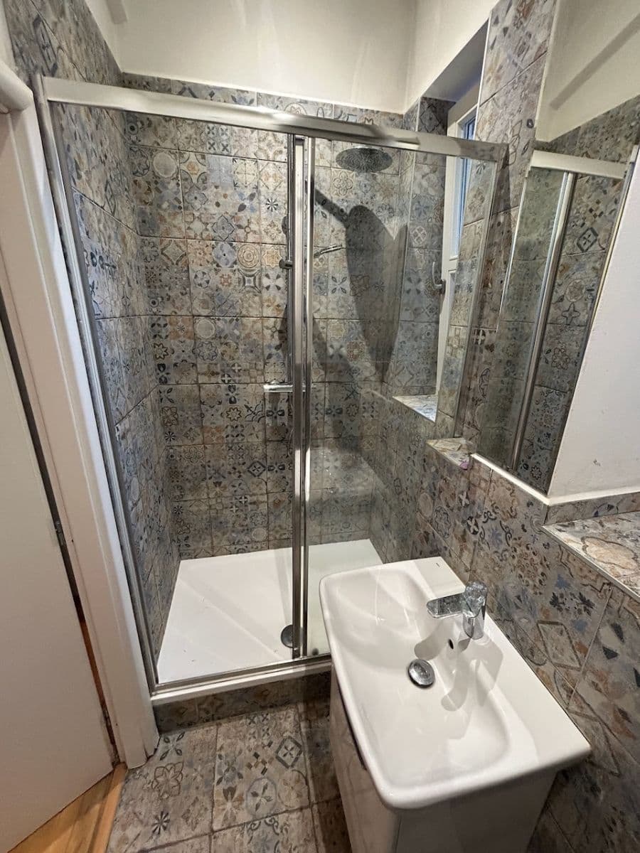 Pronájem bytu 2+kk 38 m², Jilemnického, Praha, Praha Pronájem bytu 2+kk 38 m², Jilemnického, Praha, Praha