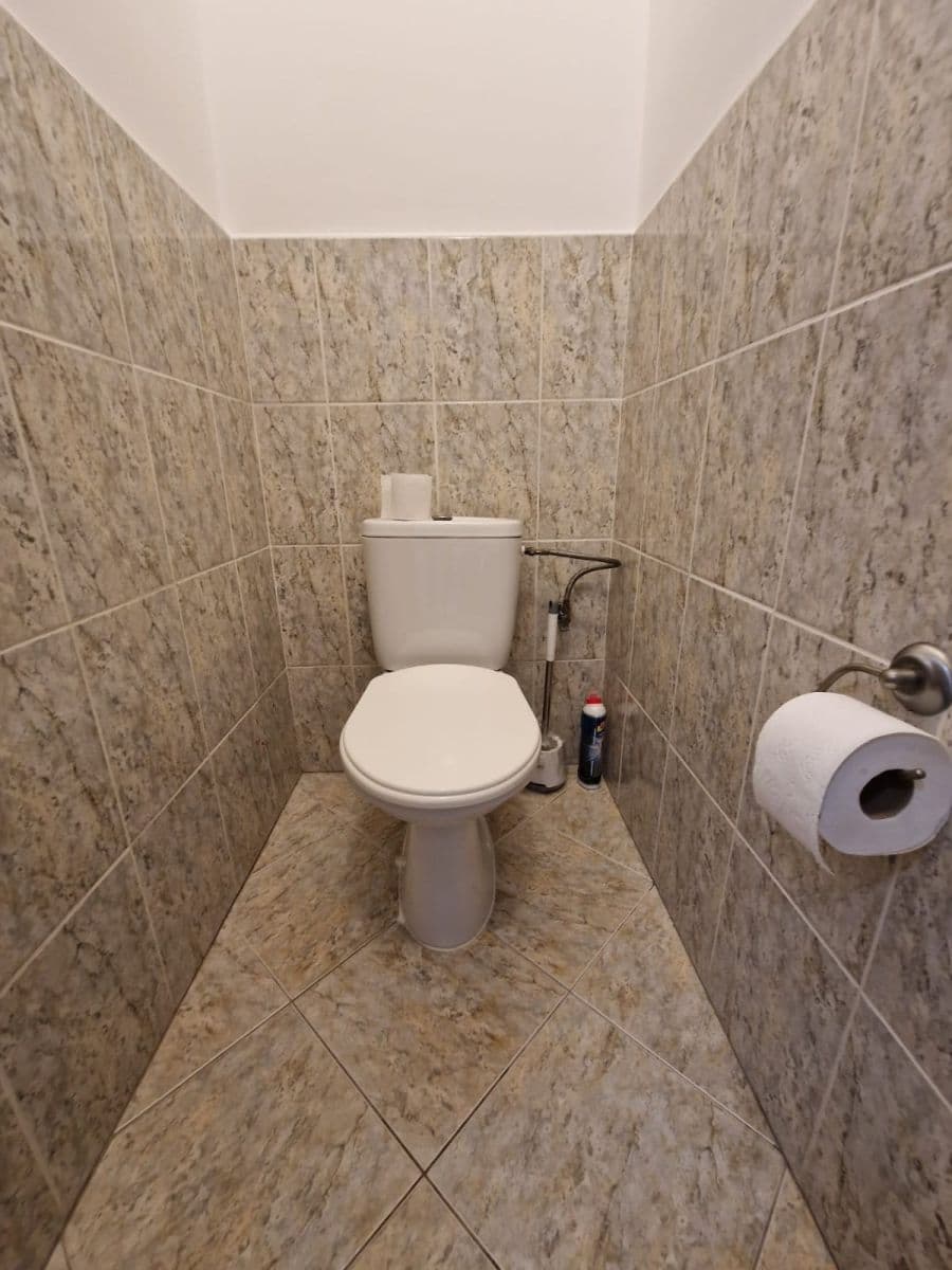Pronájem bytu 2+1 65 m², Sečská, Praha, Praha Pronájem bytu 2+1 65 m², Sečská, Praha, Praha