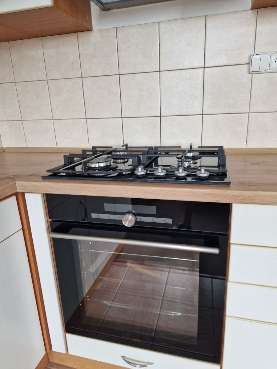 Pronájem bytu 2+1 65 m², Sečská, Praha, Praha Pronájem bytu 2+1 65 m², Sečská, Praha, Praha