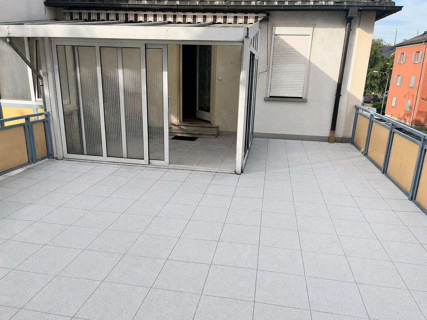 Pronájem bytu 7+1 175 m², Wiesbaden, Hessen Pronájem bytu 7+1 175 m², Wiesbaden, Hessen