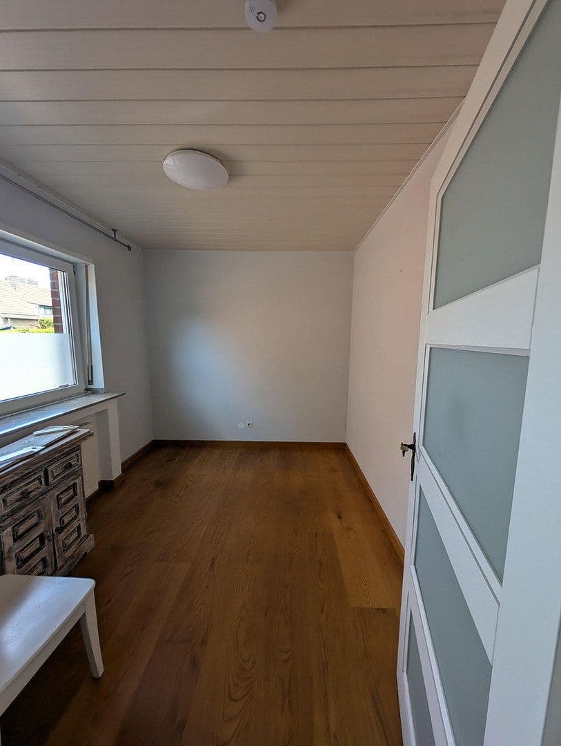 Prodej domu 170 m², pozemek 416 m², Goethestr. 6, Schwalmtal, Severní Porýní-Vestfálsko Prodej domu 170 m², pozemek 416 m², Goethestr. 6, Schwalmtal, Severní Porýní-Vestfálsko