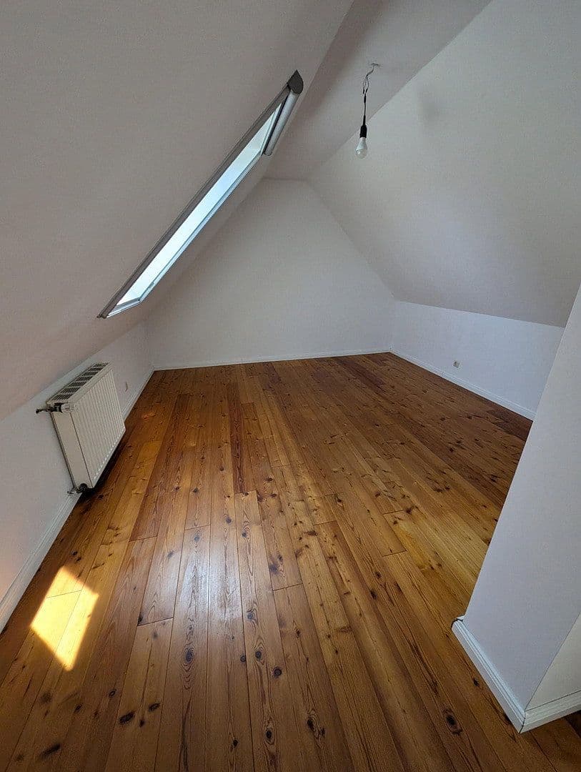 Prodej domu 170 m², pozemek 416 m², Goethestr. 6, Schwalmtal, Severní Porýní-Vestfálsko Prodej domu 170 m², pozemek 416 m², Goethestr. 6, Schwalmtal, Severní Porýní-Vestfálsko
