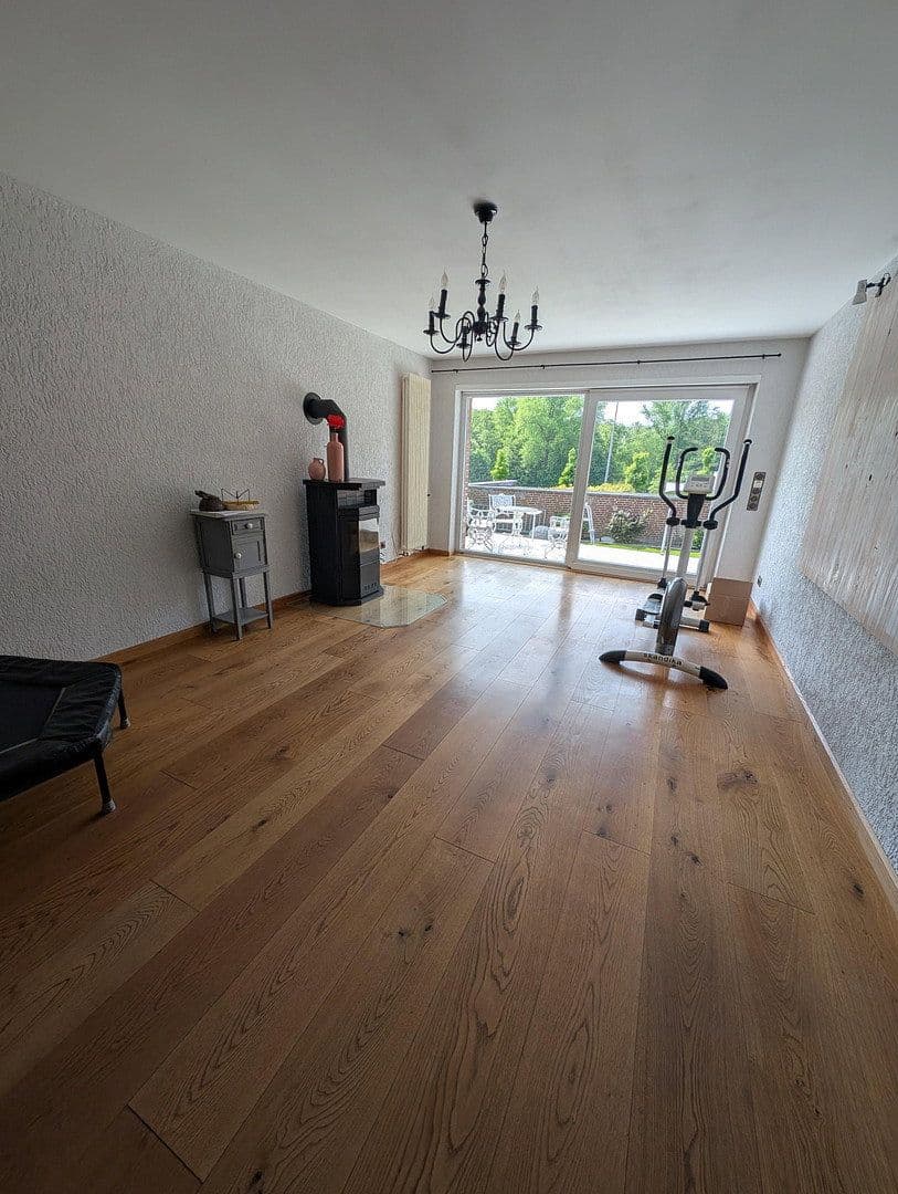 Prodej domu 170 m², pozemek 416 m², Goethestr. 6, Schwalmtal, Severní Porýní-Vestfálsko Prodej domu 170 m², pozemek 416 m², Goethestr. 6, Schwalmtal, Severní Porýní-Vestfálsko