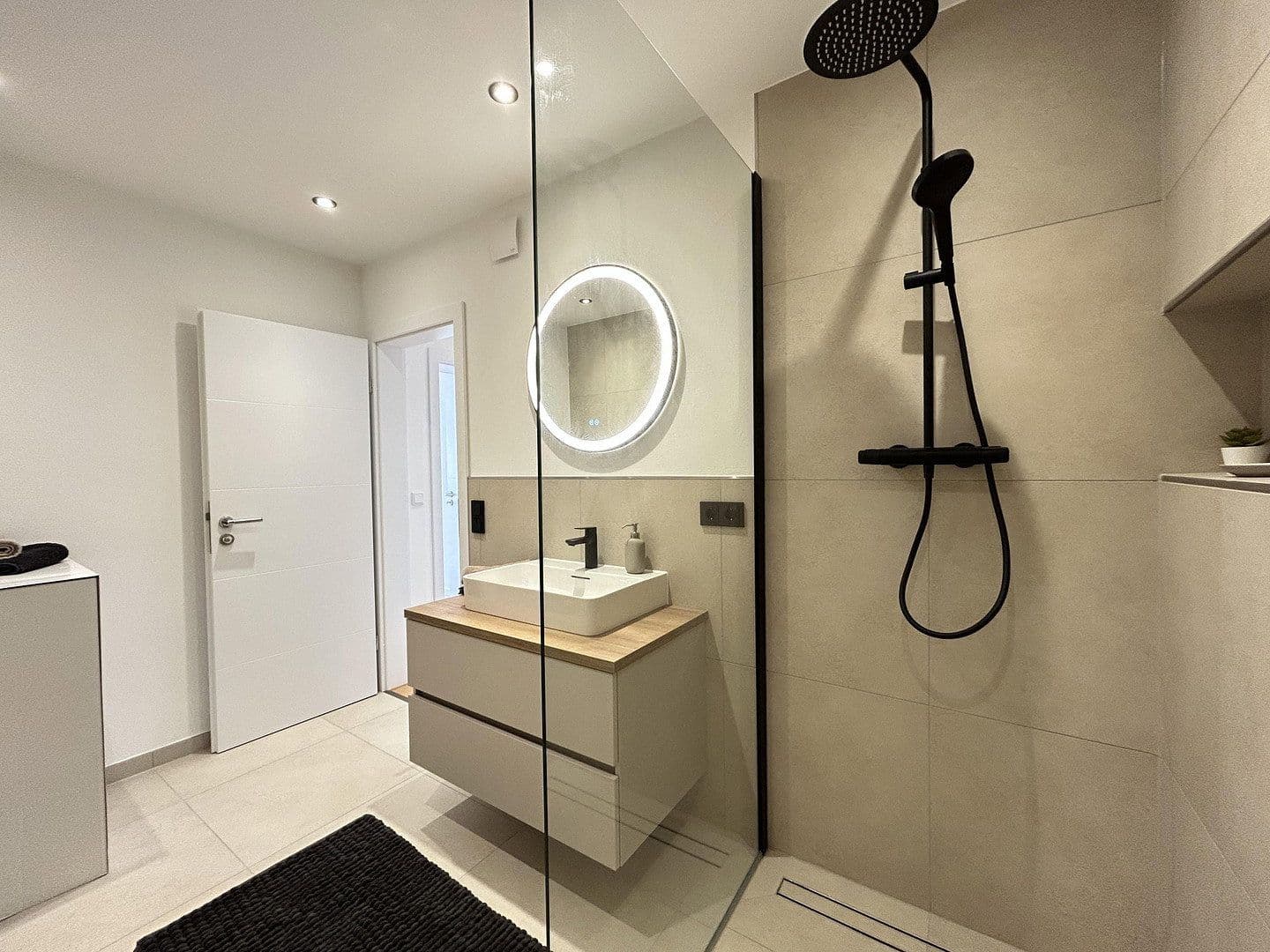 Prodej bytu 3+1 96 m², Würzburg, Bavorsko Prodej bytu 3+1 96 m², Würzburg, Bavorsko