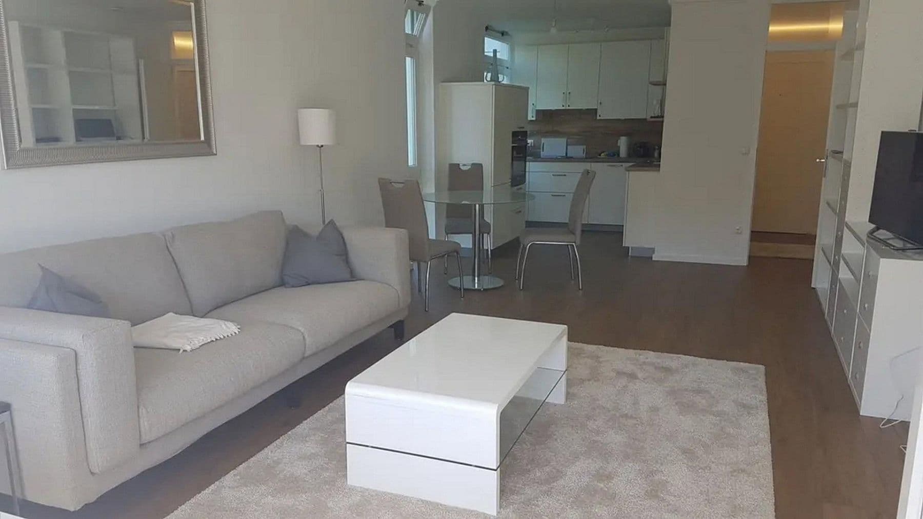 Pronájem bytu 2+1 70 m², München, Bavorsko Pronájem bytu 2+1 70 m², München, Bavorsko