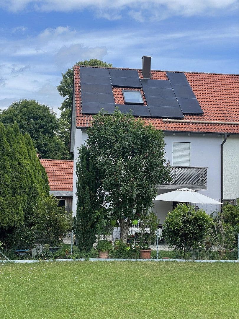 Prodej domu 169 m², pozemek 315 m², Nikolaus-Döllel-Str. 2, Erding, Bavorsko Prodej domu 169 m², pozemek 315 m², Nikolaus-Döllel-Str. 2, Erding, Bavorsko