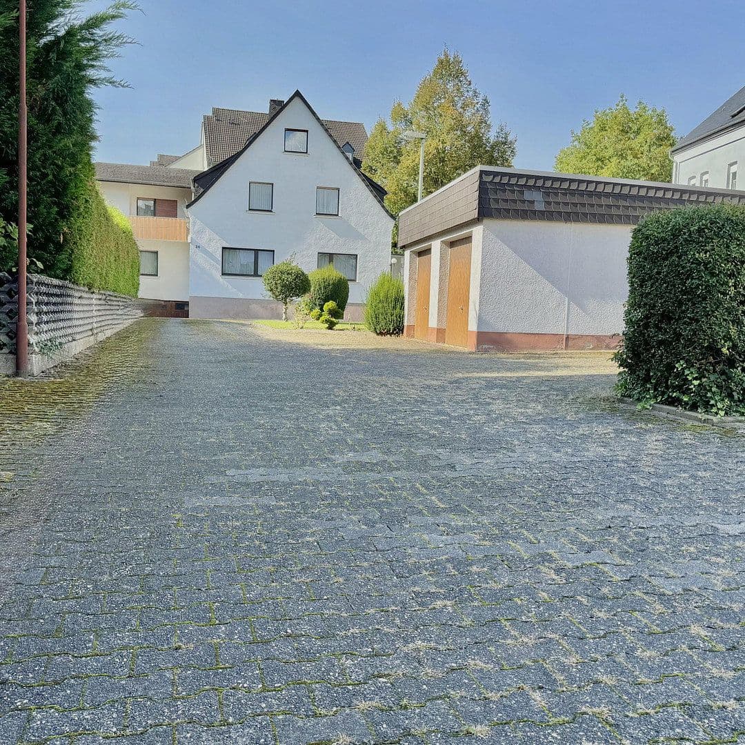 Prodej domu 232 m², pozemek 879 m², Elz, Hessen Prodej domu 232 m², pozemek 879 m², Elz, Hessen