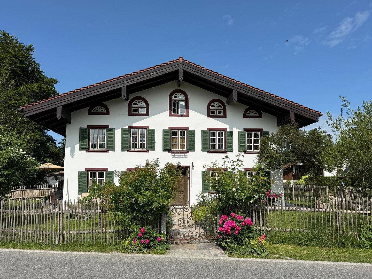 Pronájem domu 250 m², pozemek 500 m², Riedering, Bavorsko Pronájem domu 250 m², pozemek 500 m², Riedering, Bavorsko