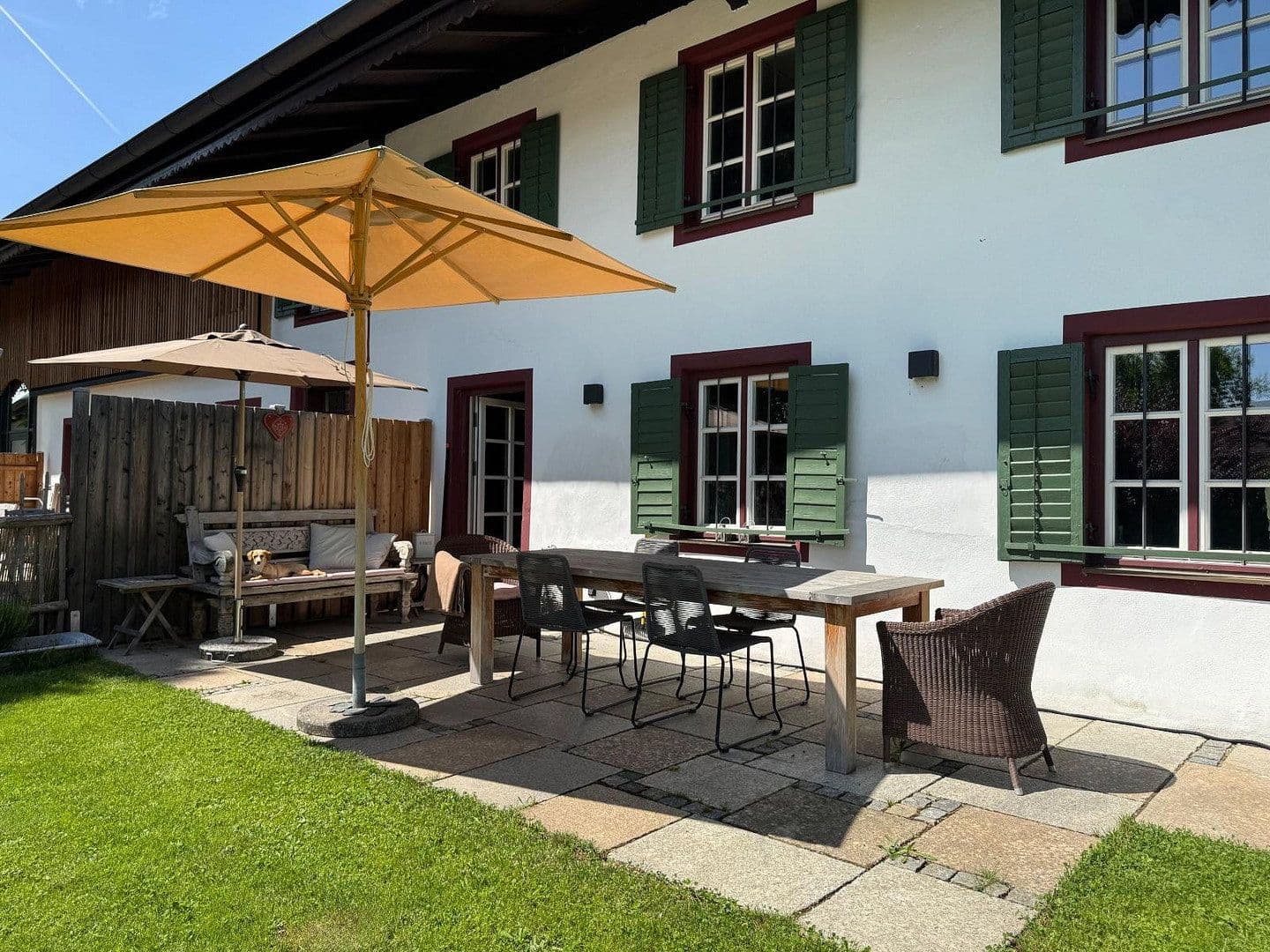 Pronájem domu 250 m², pozemek 500 m², Riedering, Bavorsko Pronájem domu 250 m², pozemek 500 m², Riedering, Bavorsko
