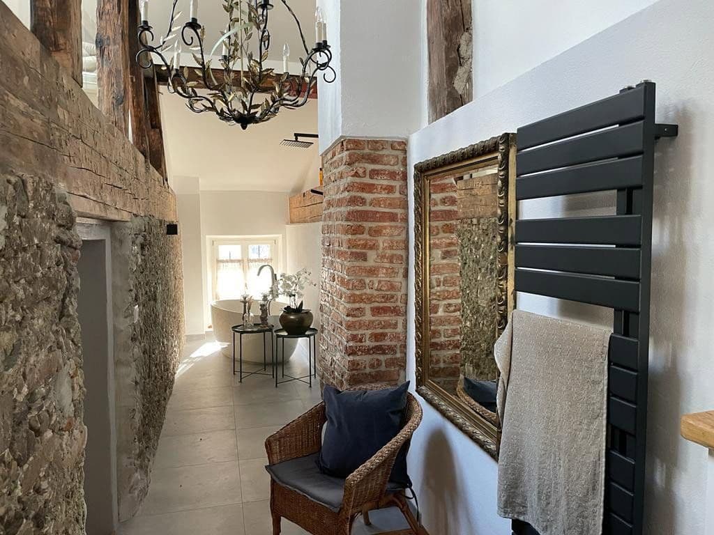 Pronájem domu 250 m², pozemek 500 m², Riedering, Bavorsko Pronájem domu 250 m², pozemek 500 m², Riedering, Bavorsko