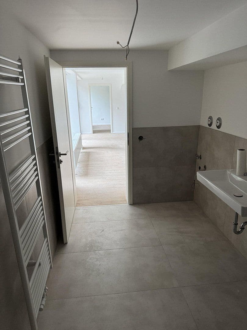 Pronájem bytu 3+1 114 m², Duisburg, Severní Porýní-Vestfálsko Pronájem bytu 3+1 114 m², Duisburg, Severní Porýní-Vestfálsko