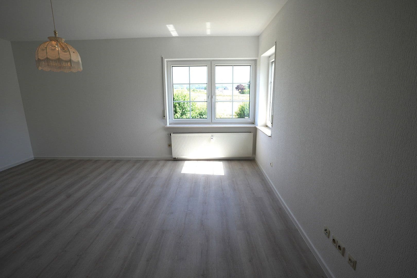 Pronájem bytu 5+1 192 m², Kastellaun, Porýní-Falc Pronájem bytu 5+1 192 m², Kastellaun, Porýní-Falc