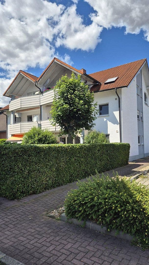 Pronájem bytu 3+1 81 m², Kastanienhof 8, Barleben, Sasko-Anhaltsko Pronájem bytu 3+1 81 m², Kastanienhof 8, Barleben, Sasko-Anhaltsko