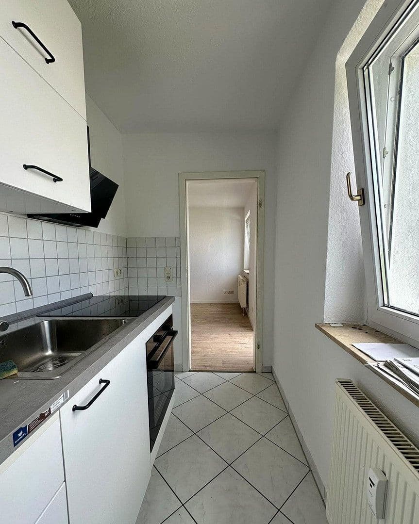Pronájem bytu 2+1 43 m², Arndtstraße 30, Magdeburg, Sasko-Anhaltsko Pronájem bytu 2+1 43 m², Arndtstraße 30, Magdeburg, Sasko-Anhaltsko