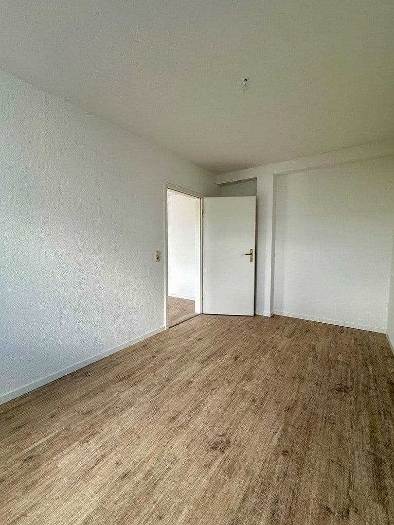 Pronájem bytu 2+1 43 m², Arndtstraße 30, Magdeburg, Sasko-Anhaltsko Pronájem bytu 2+1 43 m², Arndtstraße 30, Magdeburg, Sasko-Anhaltsko