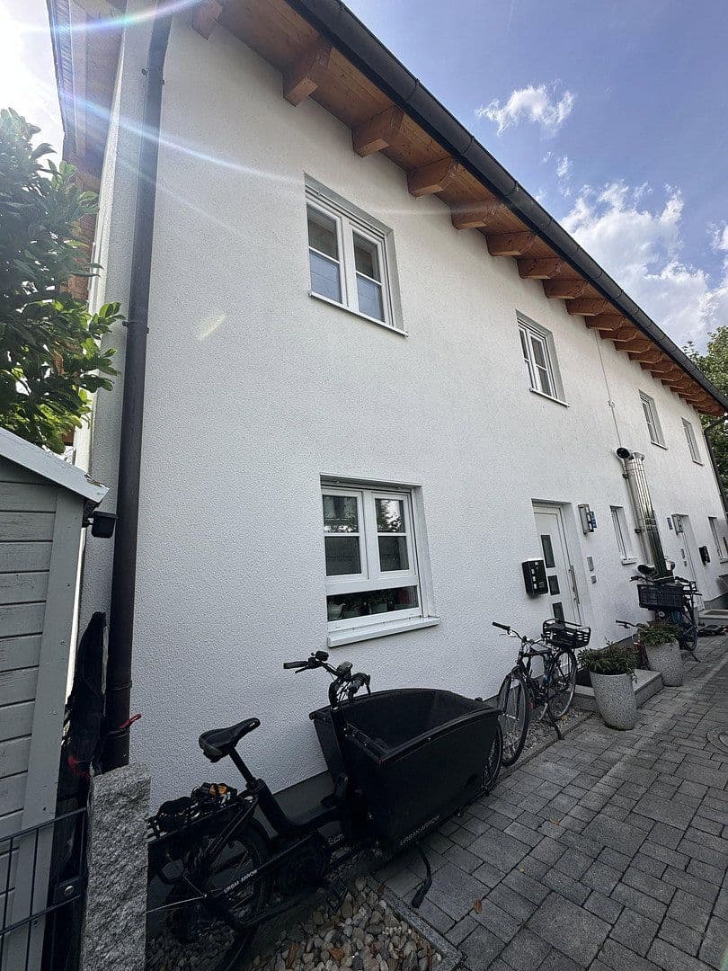 Prodej domu 188 m², pozemek 265 m², München, Bavorsko Prodej domu 188 m², pozemek 265 m², München, Bavorsko