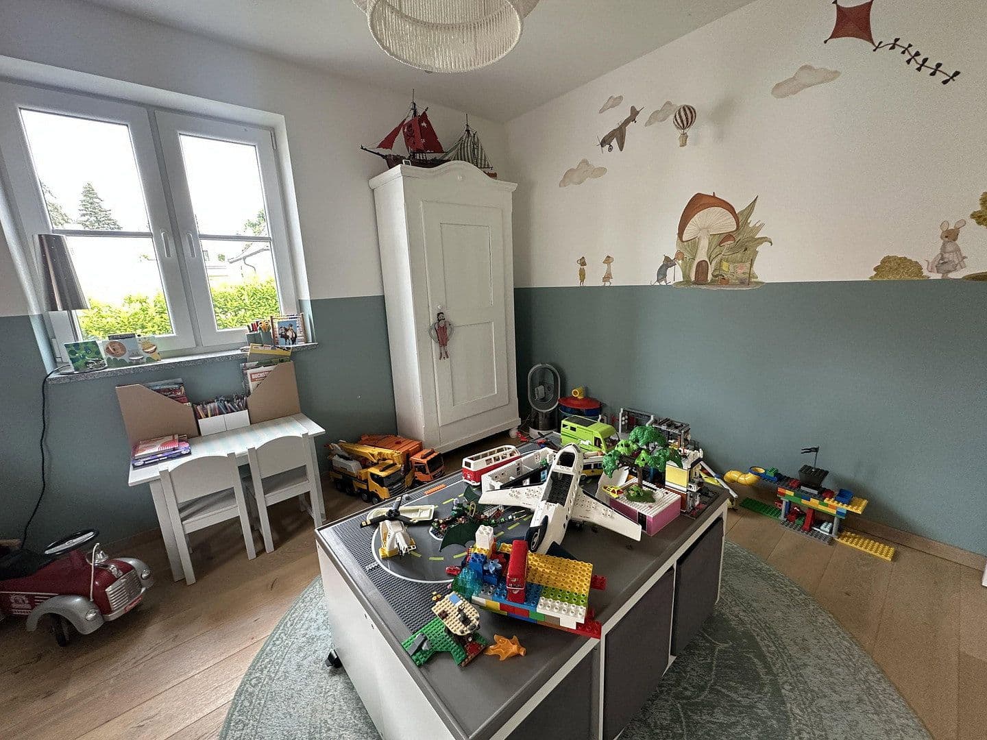 Prodej domu 188 m², pozemek 265 m², München, Bavorsko Prodej domu 188 m², pozemek 265 m², München, Bavorsko
