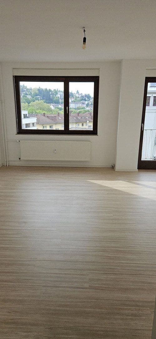Pronájem bytu 3+1 71 m², Pforzheim, Bádensko-Württembersko Pronájem bytu 3+1 71 m², Pforzheim, Bádensko-Württembersko