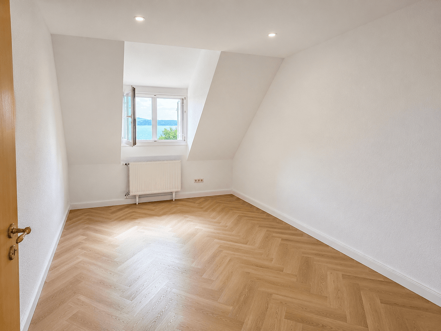 Pronájem bytu 2+kk 70 m², Winzergasse 22, Meersburg, Bádensko-Württembersko Pronájem bytu 2+kk 70 m², Winzergasse 22, Meersburg, Bádensko-Württembersko