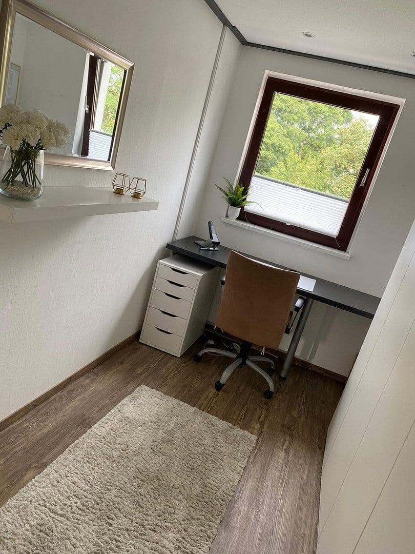 Prodej bytu 3+kk 88 m², Essen, Severní Porýní-Vestfálsko Prodej bytu 3+kk 88 m², Essen, Severní Porýní-Vestfálsko